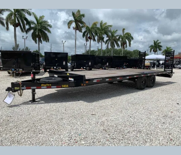 Big Tex 20′ Deckover Trailer 7 Ton 14OA-17+3, front three-quarter view